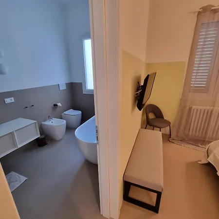 住宿加早餐酒店 La Bella Volta - Elegant 加利波利