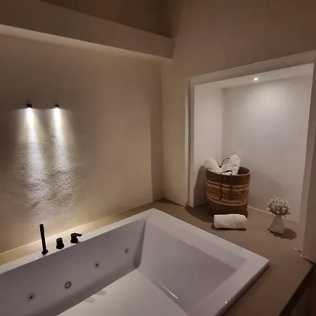 La Bella Volta - Elegant Gallipolli