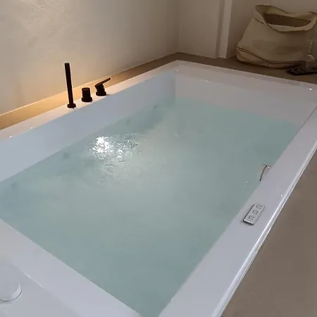 La Bella Volta - Elegant Bed and Breakfast Gallipoli